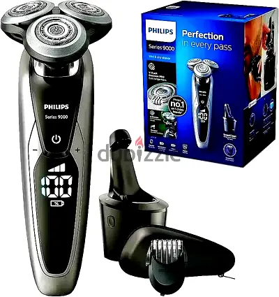 Philips Series 9000 Electric Shaver - Wet Dry, Digital Display (Like New)
