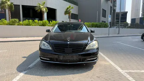 Mercedes-Benz S-Class S 550 2011 | Japanese Specs | 133,270 KM