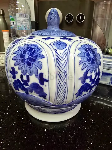 Vintage Style Chinese Blue & White Porcelain Collection – 3 Pieces
