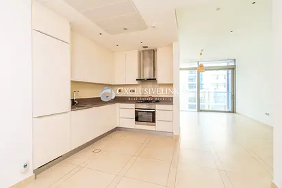 Managed | Sought-after Tower | Vacant 24th Oct
