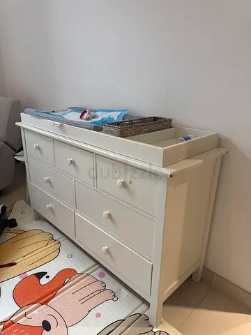 Pottery Barn Kids White baby changing table dresser with drawers - good condition