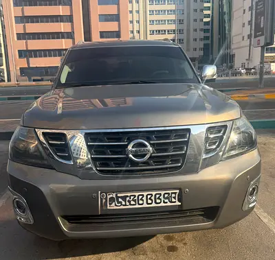 Nissan Patrol LE Platinum 2015 GCC Specs in Excellent Condition