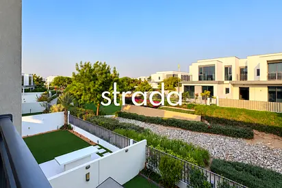Park Views | Vacant | Immaculate condition