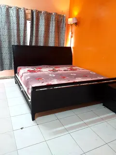 Fully furnished room in Bur Dubai near Burjuman metro station