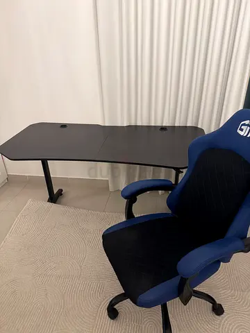 Gaming chair and gaming table