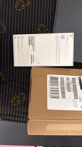 18 pro max black 256gb box piece