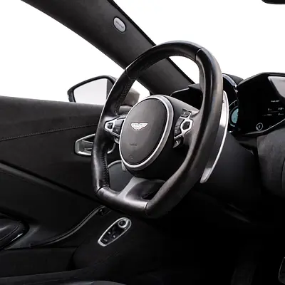 صورة 9 لـ 2020 Aston Martin VANTAGE