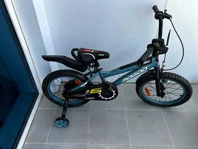 Kids 16-inch Modda Training Bike with Training Wheels - Good Condition