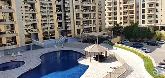 Specious 1 Bed | Large Balcony | GYM | Pool