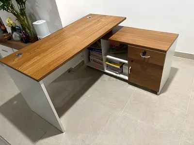 L-Shaped Desk For Sale (READ DESCRIPTION)