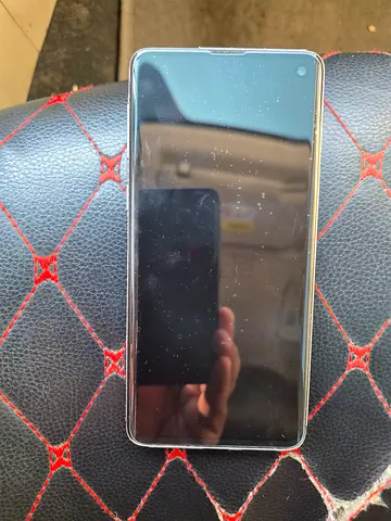 Samsung S10