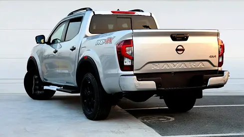 2025 Nissan NAVARA 照片 2