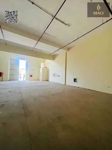 ### Bayut-Ready Listing WAREHOUSE FOR RENT | 3,800 SQFT | 50 KW | AED 165K | AL JURF 3, AJMAN Spacious warehouse available for rent in Al Jurf Indus
