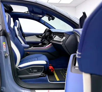 2021 AUDI RS Q8 照片 9