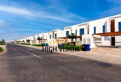 Ground floor 2BR | Private Yard | Spacious