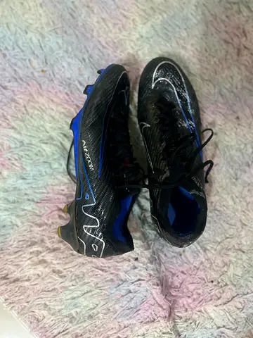 Nike zoom football shoes