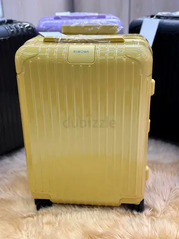 Rimowa essential suitcase