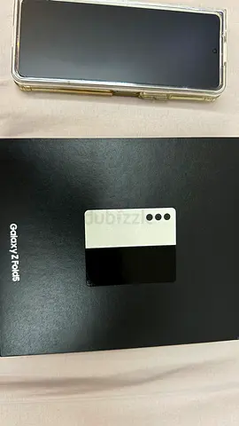 Samsung Galaxy Z Fold5 - Good condition with original box