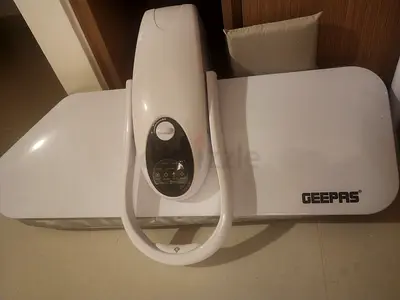 Geepas Steam Press Ironing Machine - Used, Good Condition