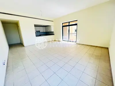 2BHK Unfurnished |Vacant Now | Spacious Layout