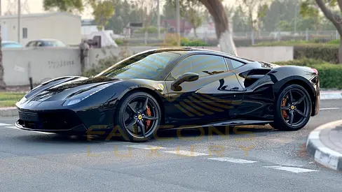 2016 Ferrari 488 GTB 照片 2