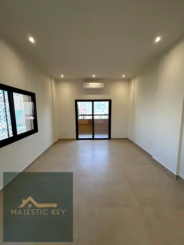 BIGGEST APARTMENT!!NEWLY RENOVATED!!3BHK APARTMENT WITH BALCONY AND SPLIT AC AND CENTRALISED GAS JUST IN 55k
