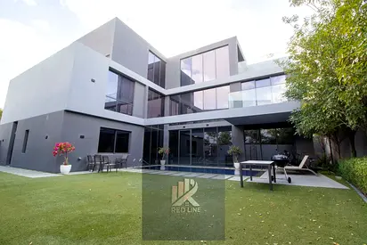 فيلا زاوية مميزة (Signature Villa) بـ 5 غرف نوم في مجمع "روبينيا" - مشروع "مسار" || مسبح خاص || تصميم مكون من طابق أرضي + مصعد خاص