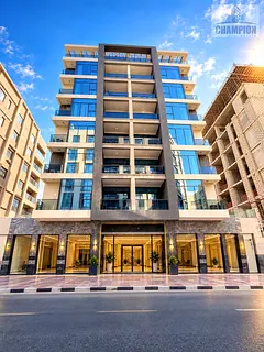 LUXURY SEMI-NEW SHOP | 293 SQFT | PRIME LOCATION | MODERN RETAIL SPACE | RENT AED 95K
