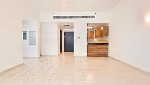 Spacious 2 BR+Balcony -Opp Iranian Consulate-Umm Hurair 1