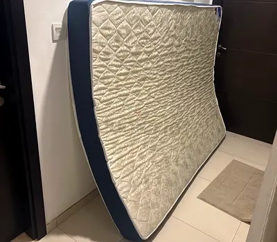 Comfortable Queen Size Mattress in Good Condition