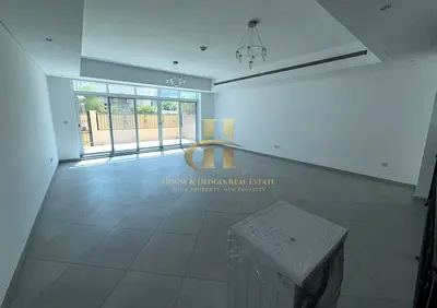 3BHK+Maid-Hige Size-Prime Location-Ready To Move-Private Elevator