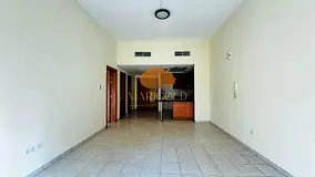 SPACIOUS | VACANT | CLOSE TO METRO