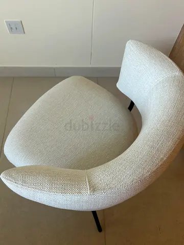 Brand new: Modern Curved Accent Chair in Cream Bouclé Fabric (from Loom Collection)