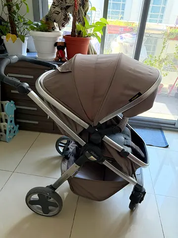 Giggles Tulip Baby Stroller in Khaki