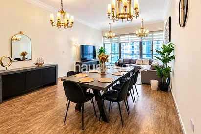 Furnished 2-Bed | Prime Location | Large Layout