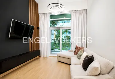 Upgraded | Fully Furnished | Spacious Layout