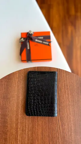 *HÈRMES* MC2 Magellan Passport Holder (Crocodile leather ) 🐊  *HAND MADE*