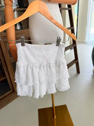 H&M girl white skirt size8-10