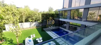 LESS THAN ORIGINAL PRICE | LUXURY SIGNATURE 6-BEDROOMS VILLA | PRIVET POOL & ELEVATOR | LUXURIOUS FI