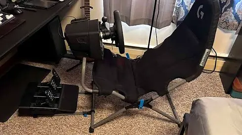 Playseat Challenge X Logitech Racing Chair