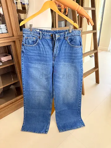 Pull&bear jeans size EU44