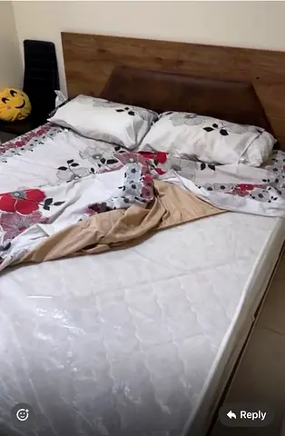 King size normal mattress 200*180 cm for selling in ajman good status