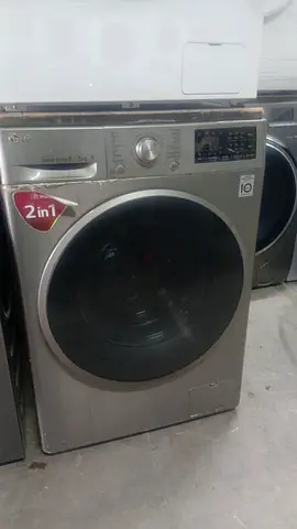 LG WASHING MACHINE 8 KG