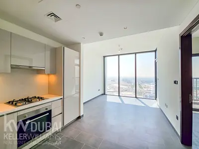 Vacant | Unfurnished | High Floor