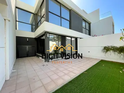 Spacious 3BR + Maid | Middle Single Row | Park Facing | Upcoming