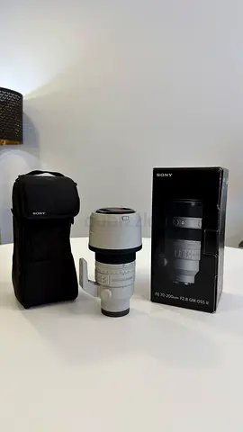Sony FE 70-200mm f/2.8 GM OSS II (White) with Box and Case