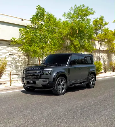 2023 Land Rover Defender 110 V8 Edition P525 - European Specs