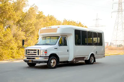2016 Ford Phoenix Electric Bus | 17-Seater | Automatic | GCC Specs | Ref#F22826