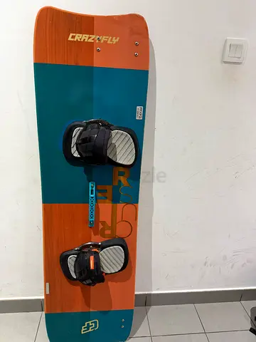 Used CrazyFly Twin-Tip Kiteboard 154*44 with Straps - Good Condition