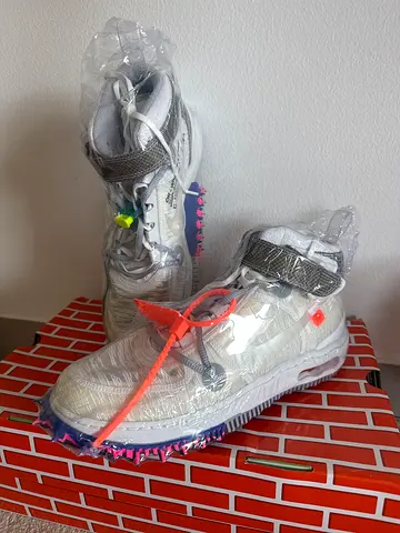 Off-White x Nike airforce 1 mid SP brand new with box